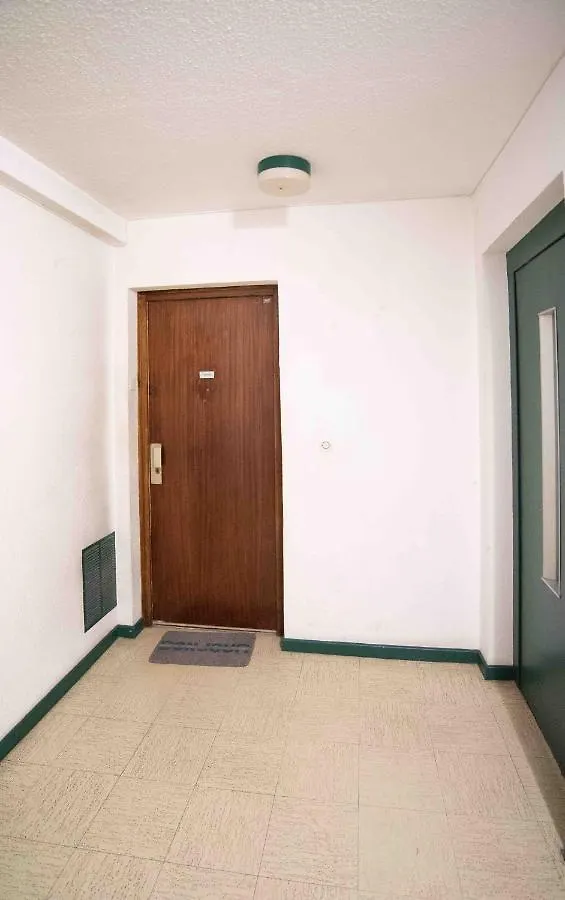 Magnifique Cocon - Metro A Republique - 2 Belles Chambres Avec Dressings - Wifi Gratuit - Netflix - Au Calme Absolu - Lumineux - Jardin Arbore Partage Dans La Residence Villeurbanne France